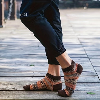 Zaventral 5 Pairs Women's Vintage Wool Blend Crew Socks - Ethnic Pattern Thick Winter Socks