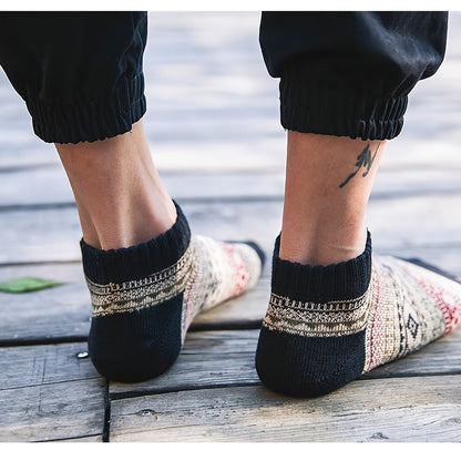 Zaventral 5 Pairs Women's Vintage Wool Blend Crew Socks - Ethnic Pattern Thick Winter Socks